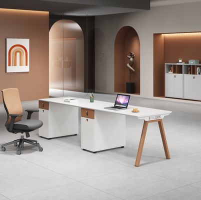 Moderno ufficio a pianta aperta Stazione di lavoro scrivania cubo Stazione di lavoro tavolo
